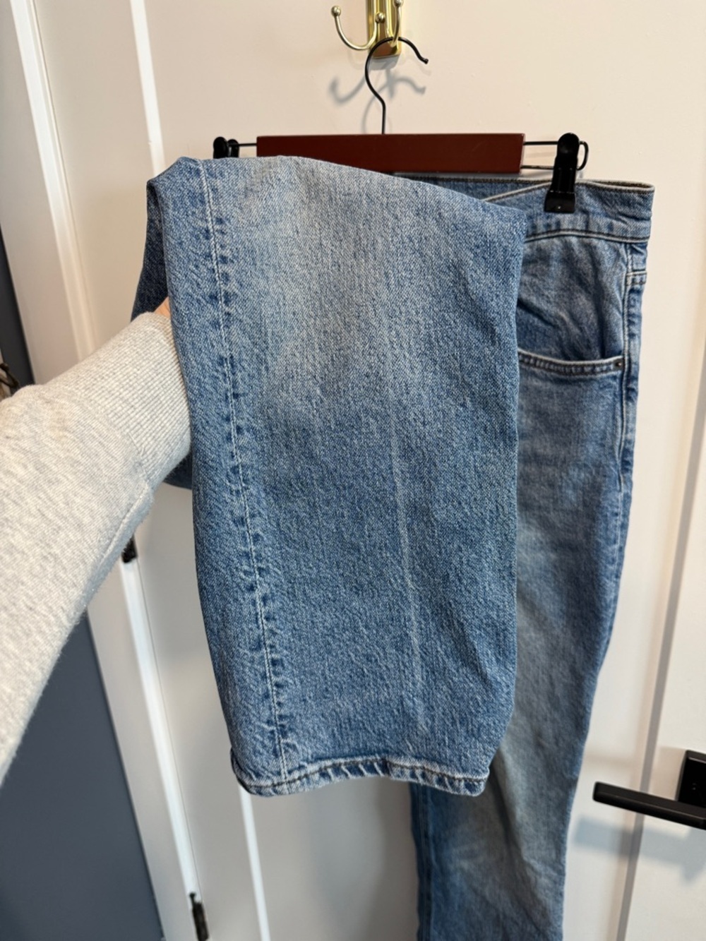 Reformation Liza Button Fly High Rise Jean Size 31 - Picture 7 of 9